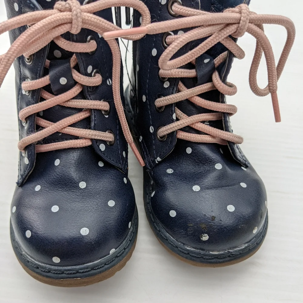 OLD NAVY toddler navy polkadot lace-up combat boots
